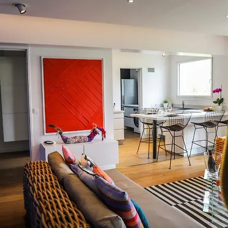 The Sparkling Castle *