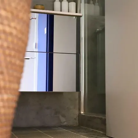 The Sparkling Castle *