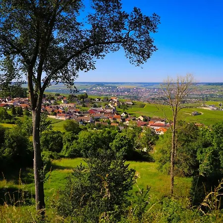 The Sparkling Castle アパート *