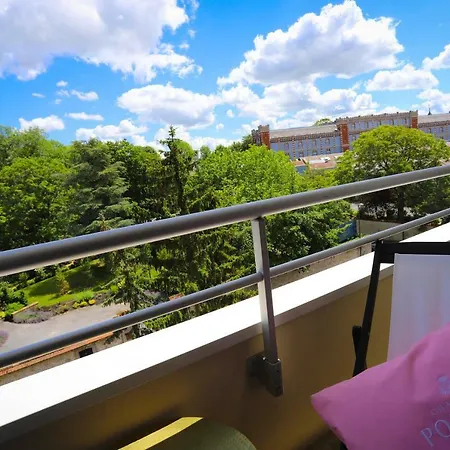 The Sparkling Castle Apartment *
