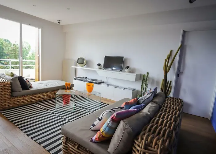 The Sparkling Castle Apartment Reims